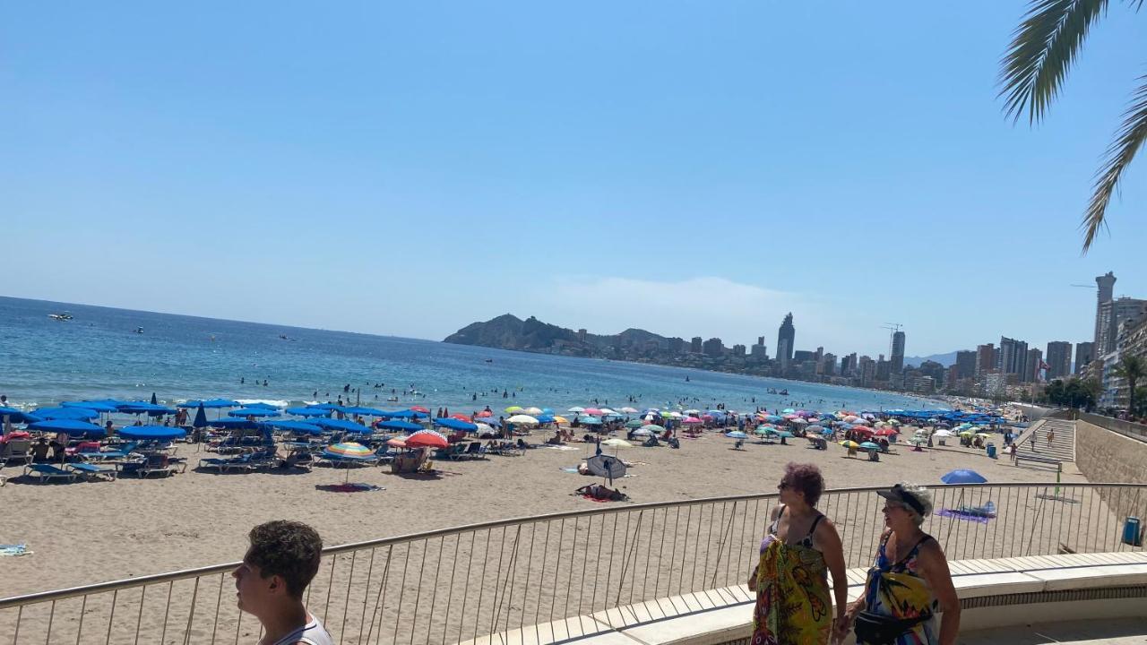 Solymar Poniente Apartamento Recien Reformado A 3 Min De Playa Poniente Y Del Centro Parking Opcional Benidorm Dış mekan fotoğraf