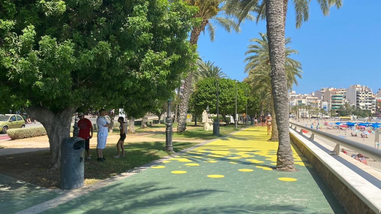 Solymar Poniente Apartamento Recien Reformado A 3 Min De Playa Poniente Y Del Centro Parking Opcional Benidorm Dış mekan fotoğraf